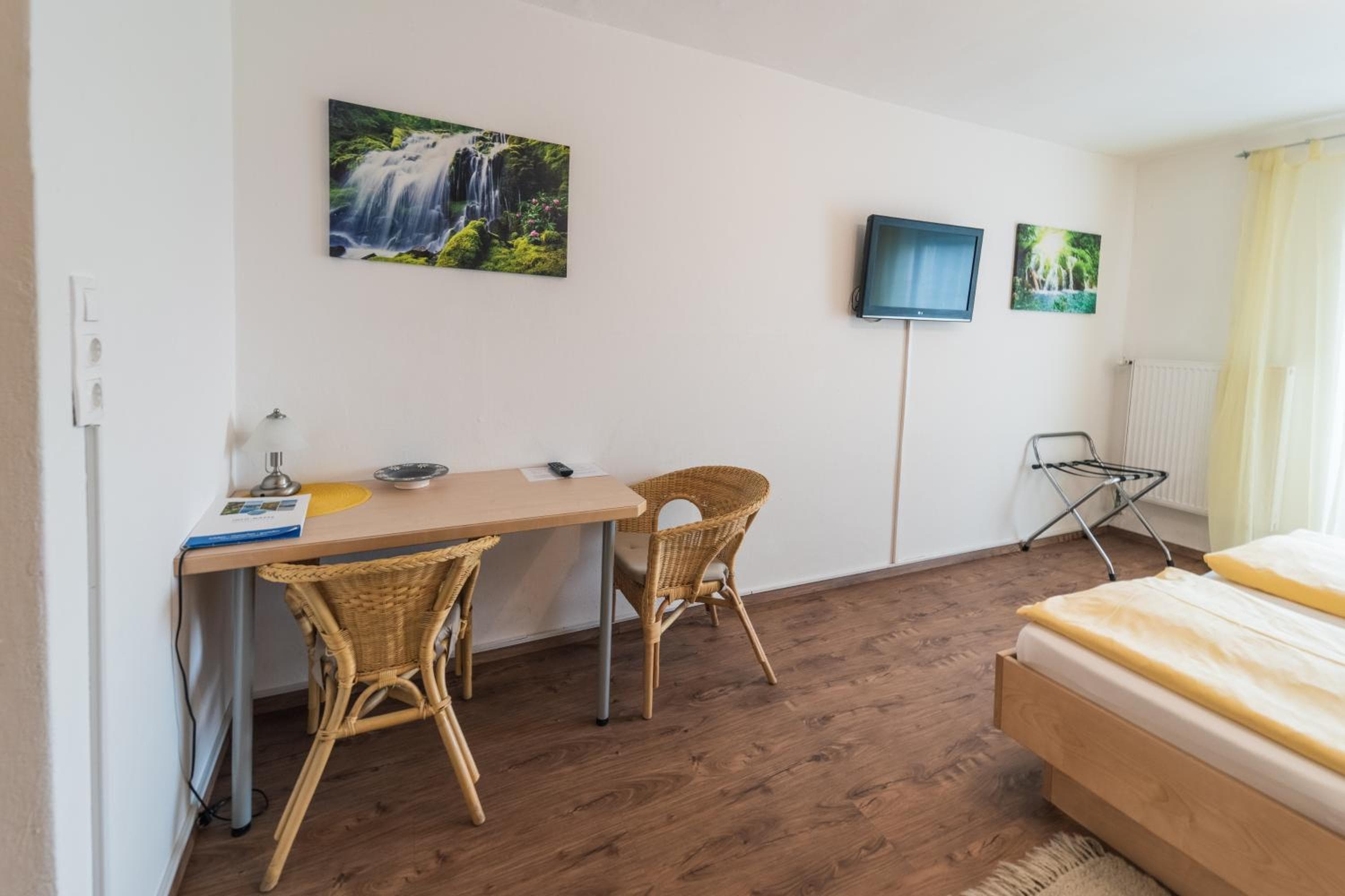 Doppelzimmer mit Balkon - 3
